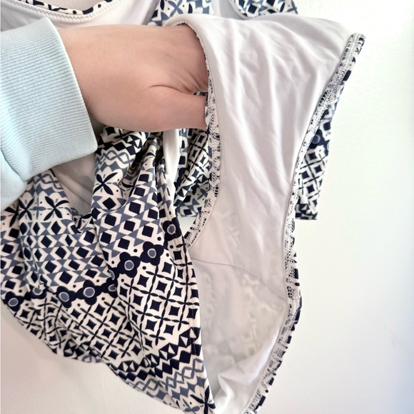 Aerie XXL One Piece Cheeky Voop Swimsuit in Blue & White - Picture 6 of 7